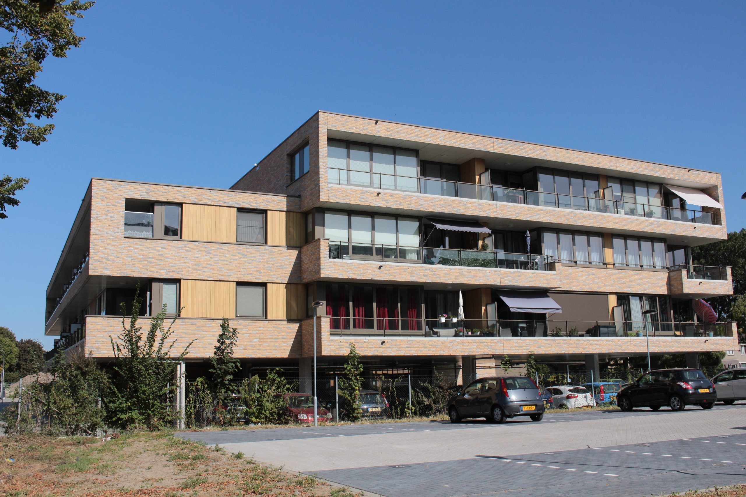Appartementencomplex Badeloch, Einhovenlaan 's-Hertogenbosch
